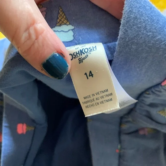 Oshkosh skirt - Picture 4 of 6